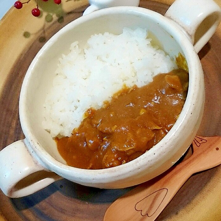 人参嫌いさんに◎ハヤシとカレーのハーフ&ハーフ